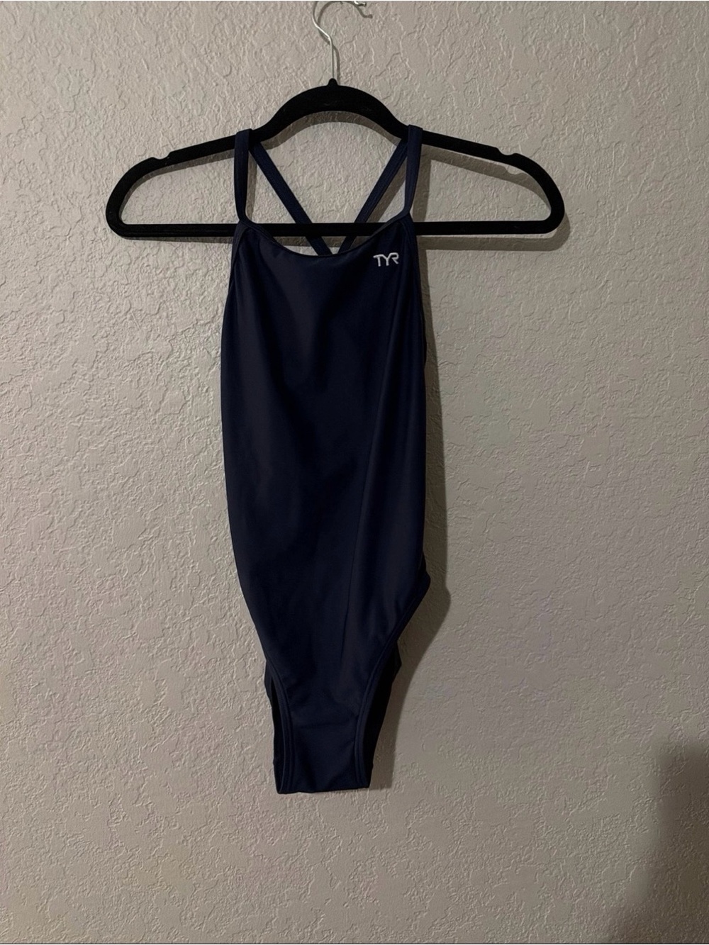 TYR TYReco Solid Diamondback One Piece Swimsuit sz 30 Navy